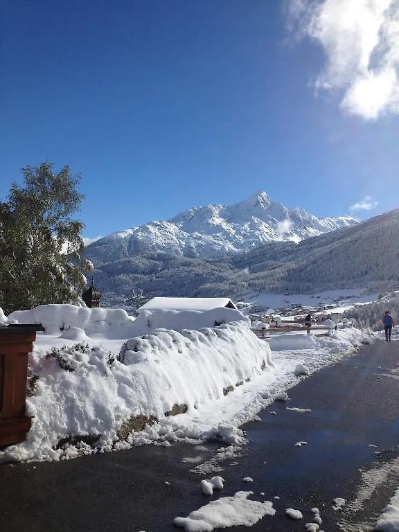 Altes Holzhaus Διαμέρισμα Ζόλντεν